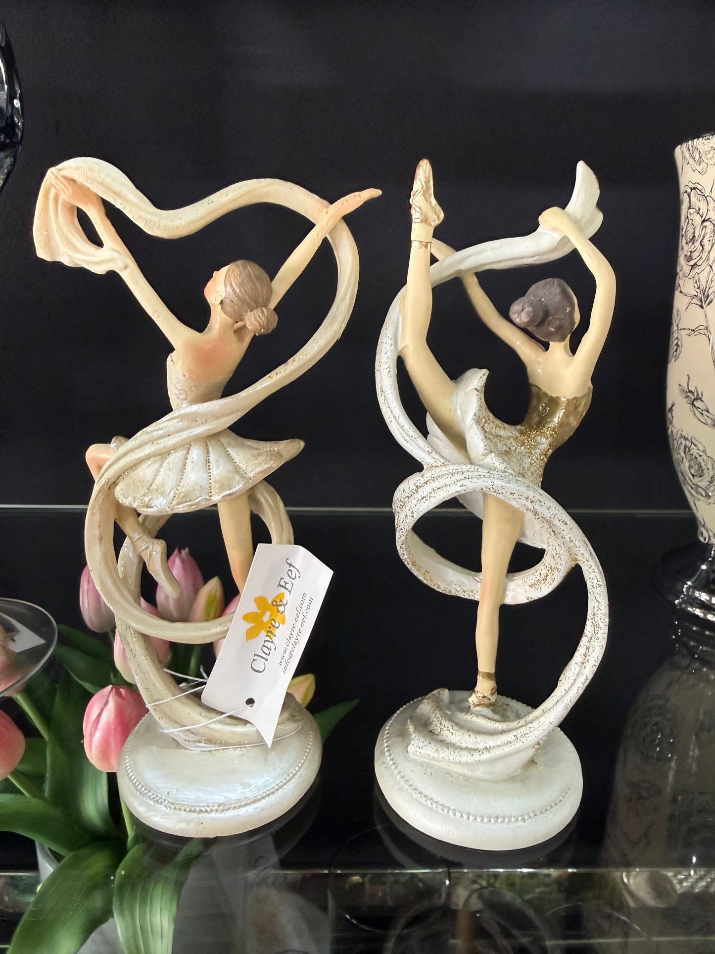 Wunderschöne Ballerina-Figuren