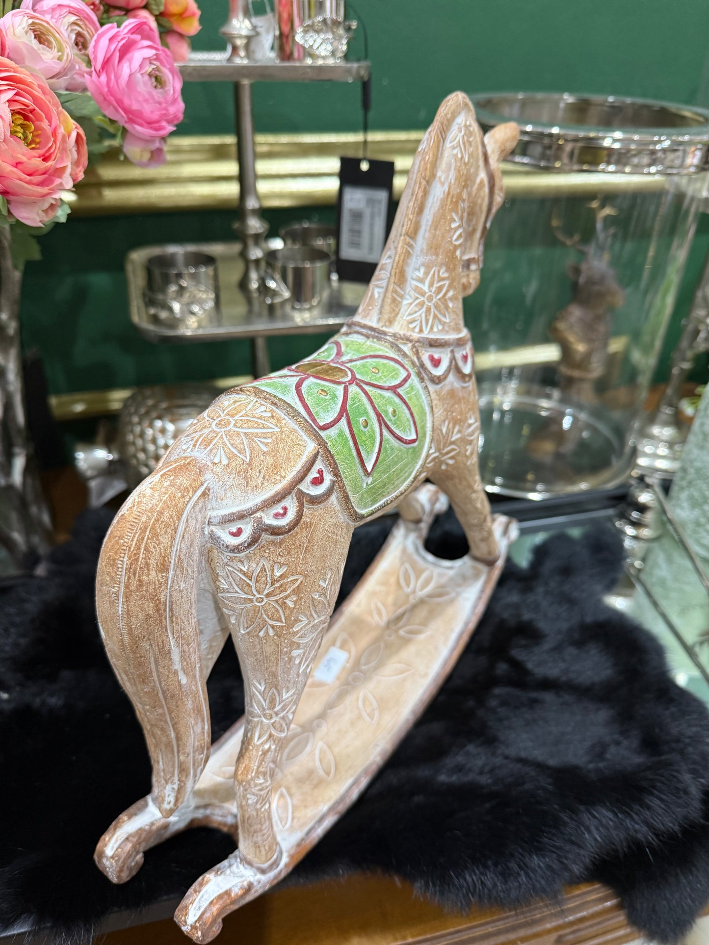 Dekoratives Schaukelpferd – Weihnachtsdeko ✨