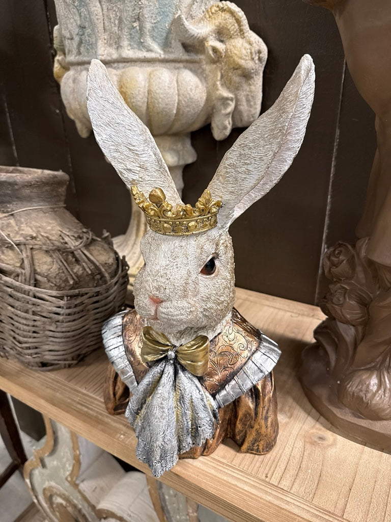 Elegante Deko-Häsin im klassischen Stil