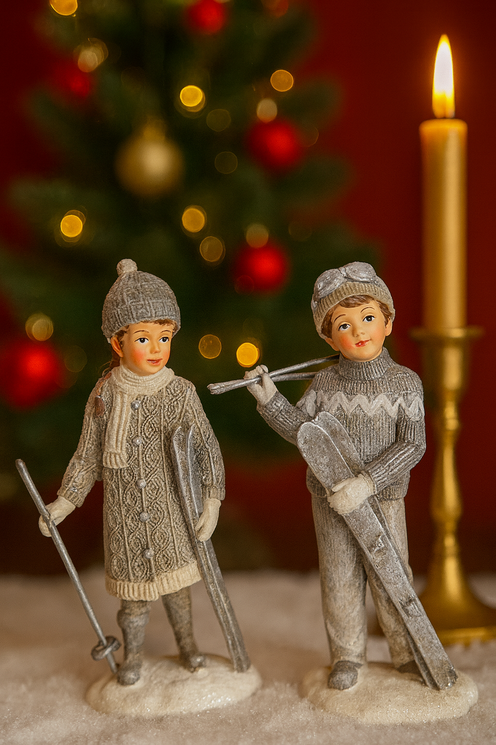 Set aus 2 Winterfiguren”