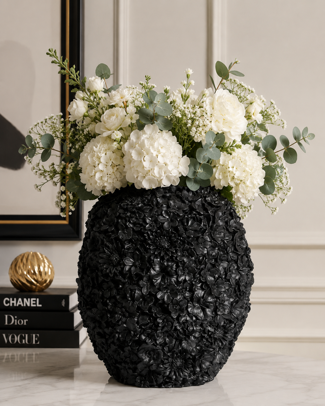 🖤 Luxusvase „Violeta” – Light & Living
Mattschwarz mit wunderschönem Blumenrelief 🌸