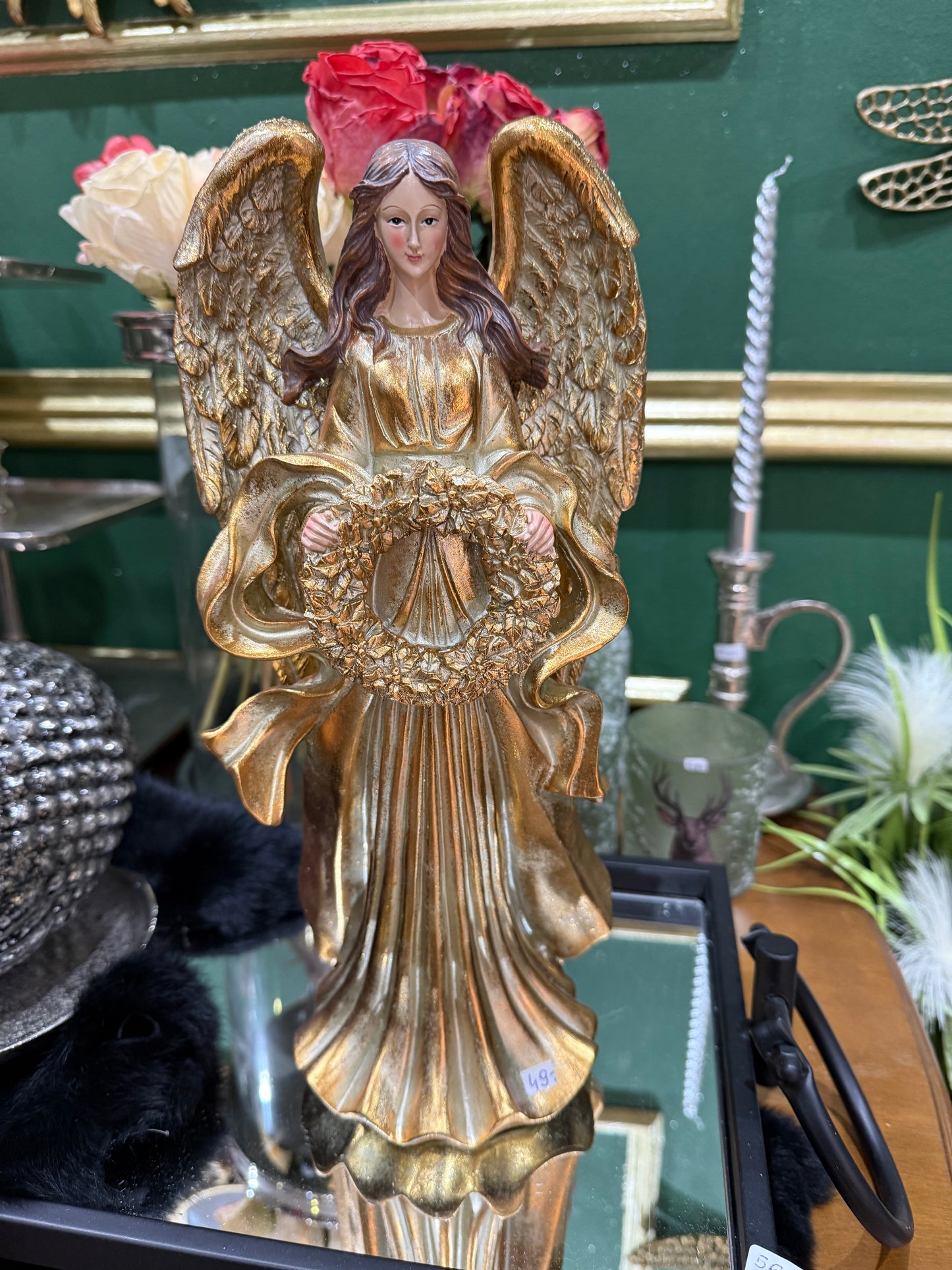 Eleganter Engel in Gold mit Kranz – Weihnachtsdeko ✨✨