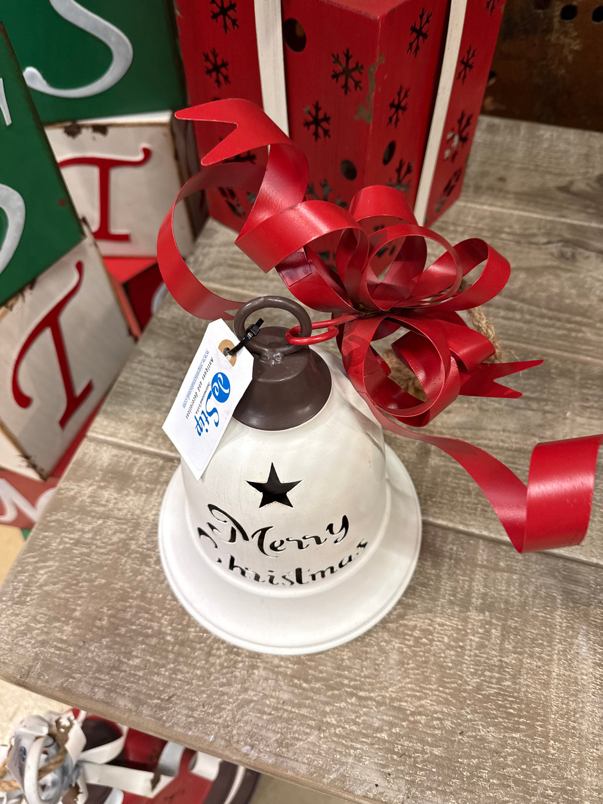 Große Weihnachtsglocke aus Metall – „Merry Christmas“
