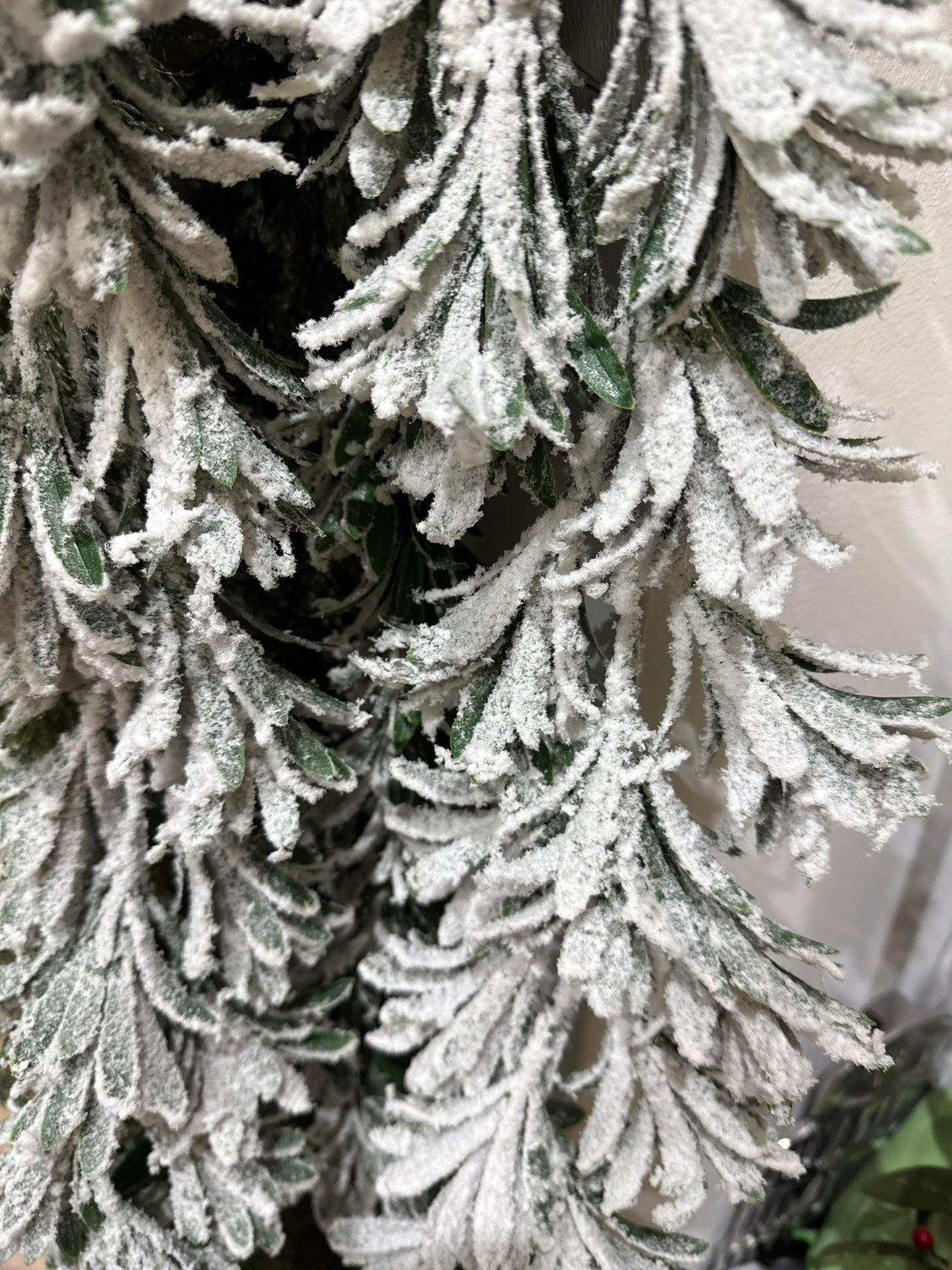 Verschneite Weihnachts-Girlande