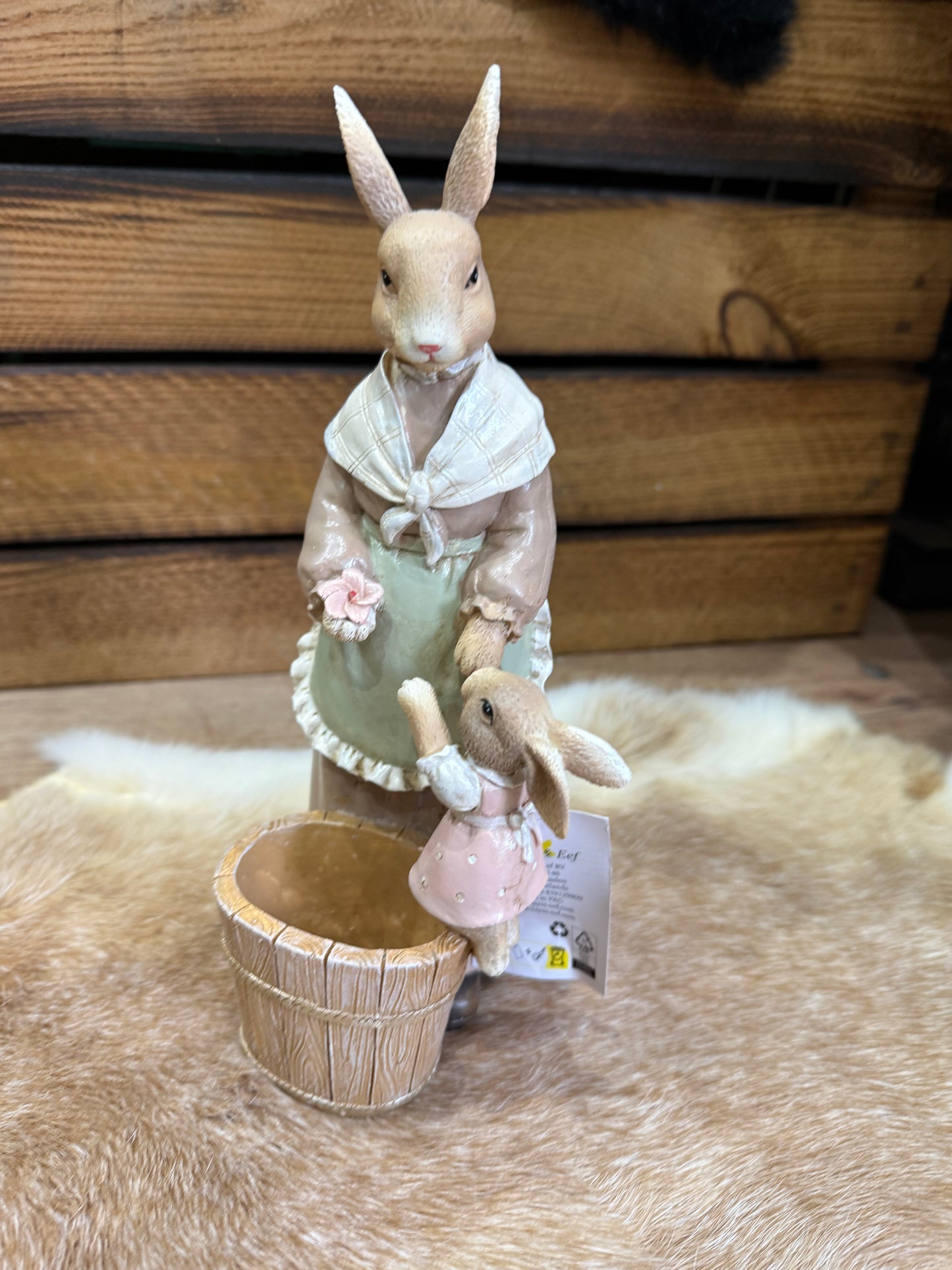 Wunderschöne Deko-Hasenfigur – Perfekt für Frühling & Ostern