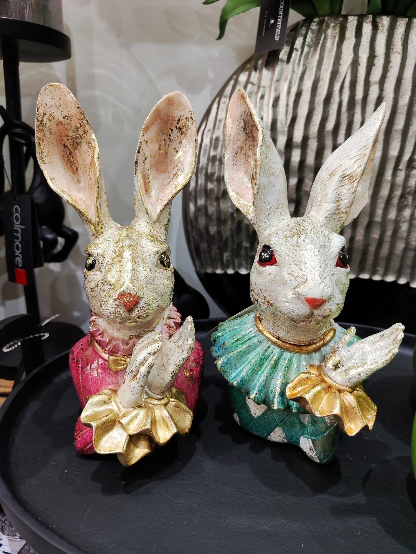 🌸🐰 Heute neu eingetroffen – wunderschönes Hasen Figuren Set aus der Baroque Collection 🐰🌸