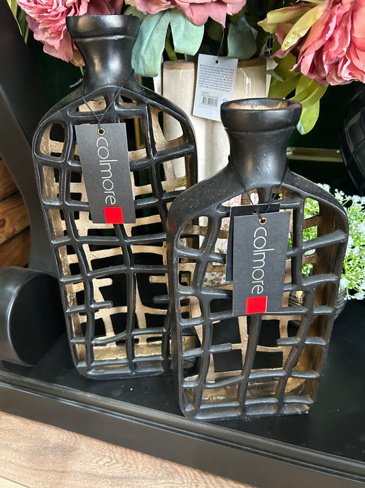 Stilvolle Metallvasen von Colmore