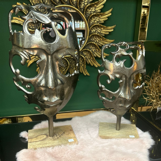 Metallmasken
