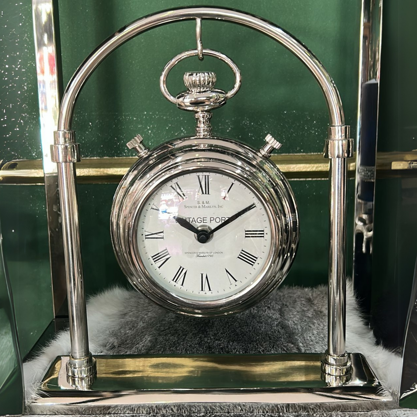 Vintage Metalluhr der Firma HazenKamp